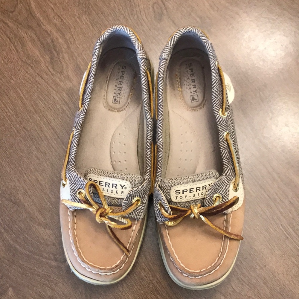 Sperry topslider